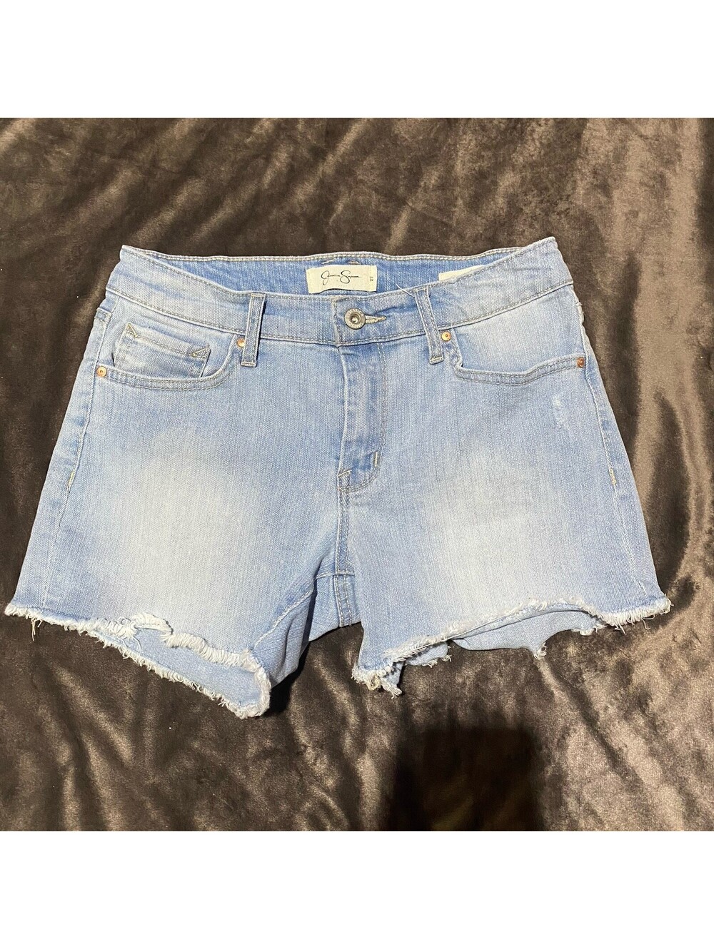 Jessica Simpson Forever Short Women ￼Size 27 Light Wash Raw Hem Denim Jean Short